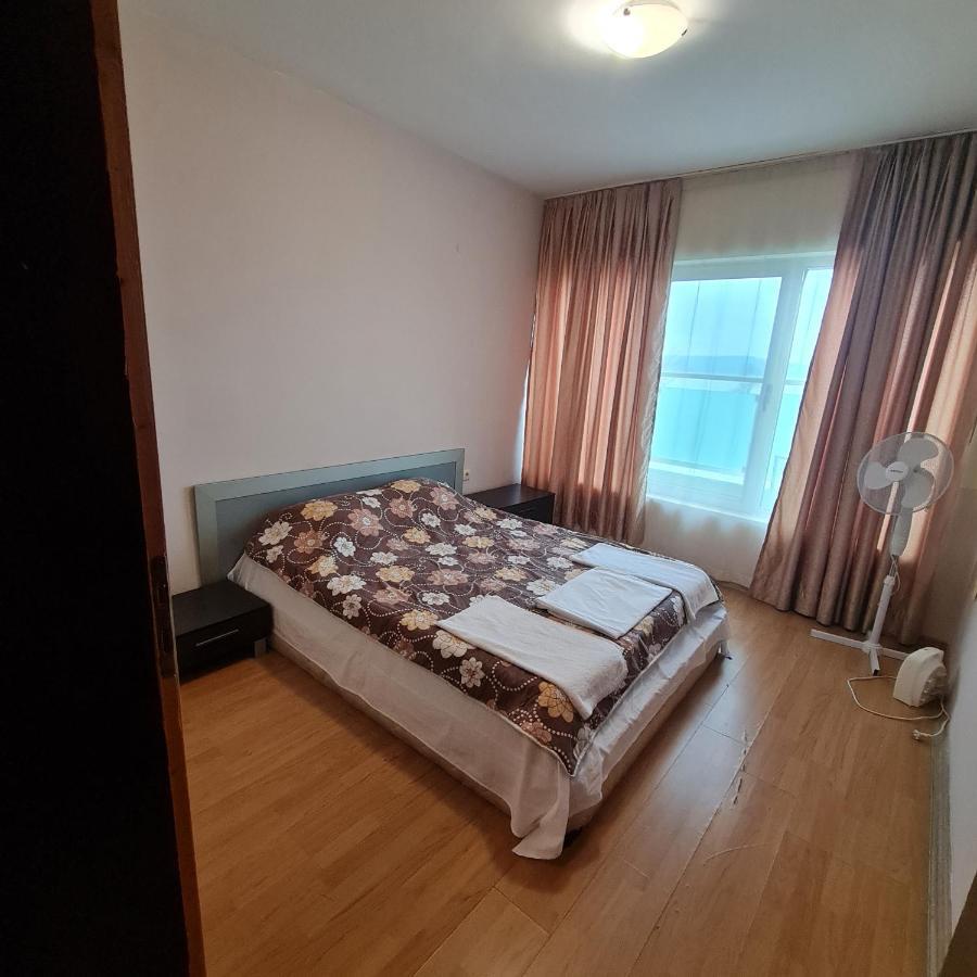 Apartament елка